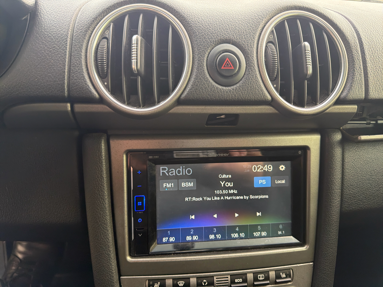 Porsche Boxster 2dr Roadster 2006