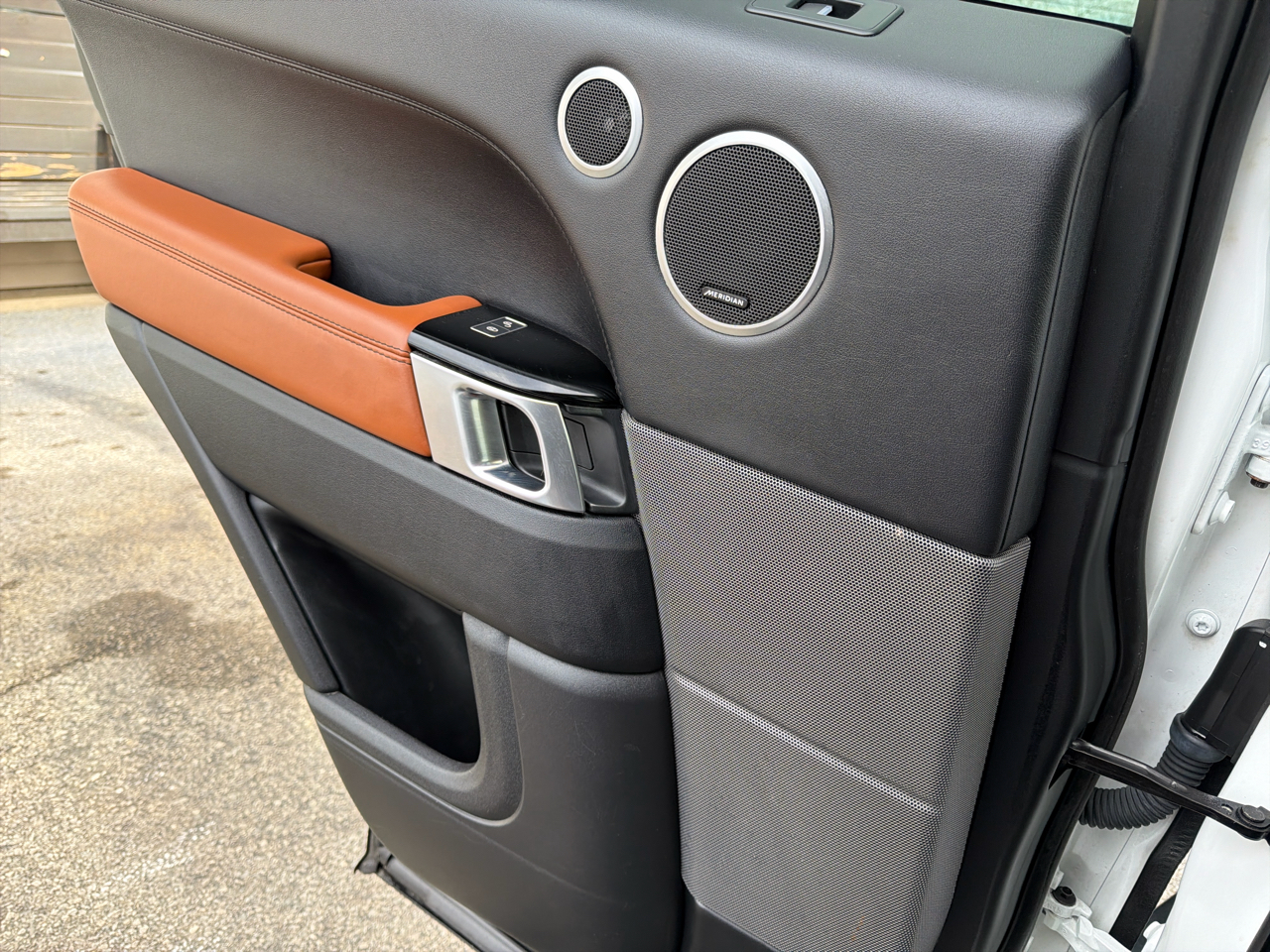 Land Rover Range Rover Sport 4WD 4dr V8 2016