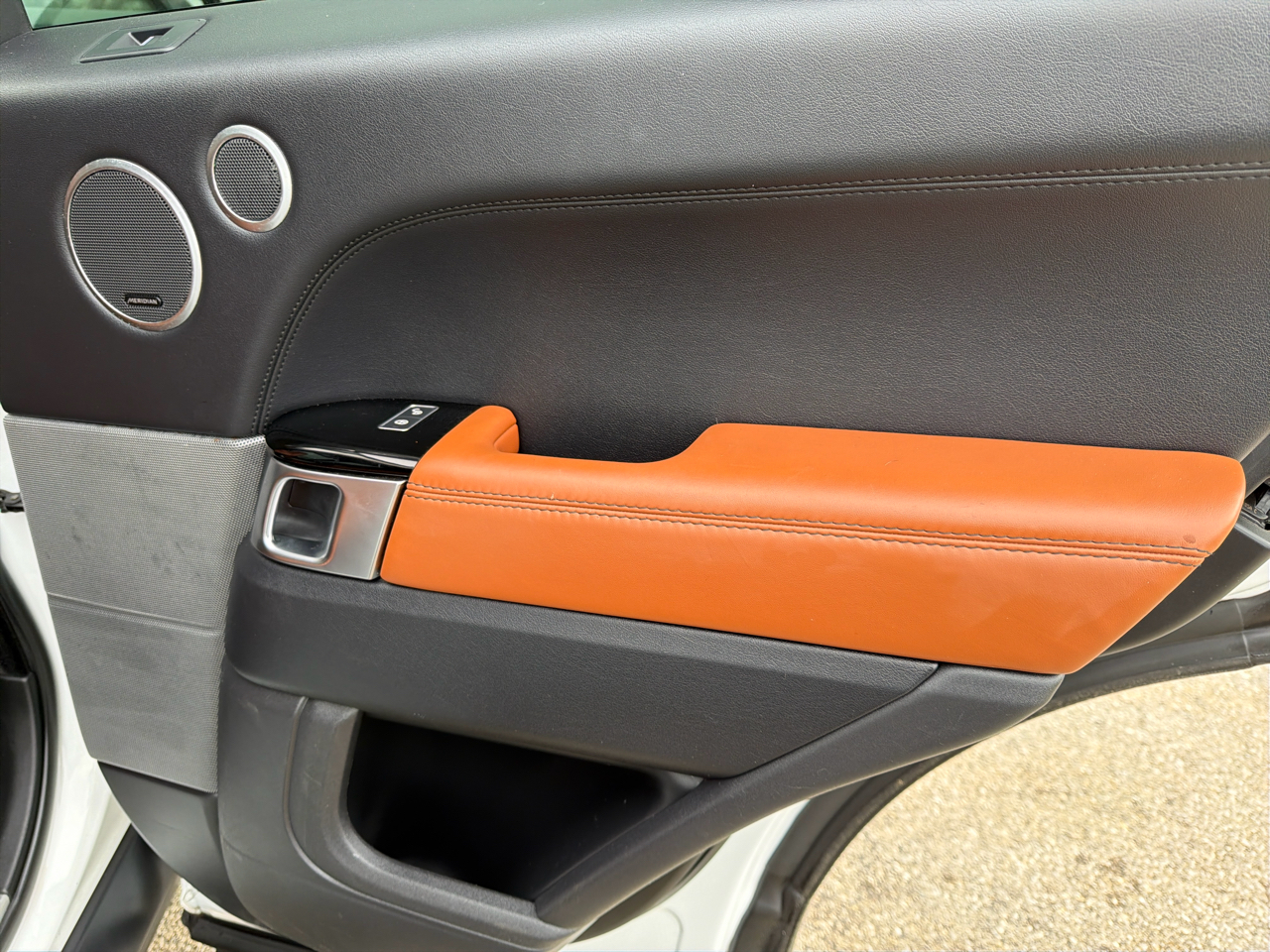 Land Rover Range Rover Sport 4WD 4dr V8 2016