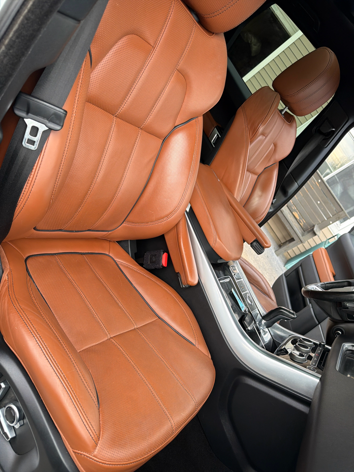 Land Rover Range Rover Sport 4WD 4dr V8 2016