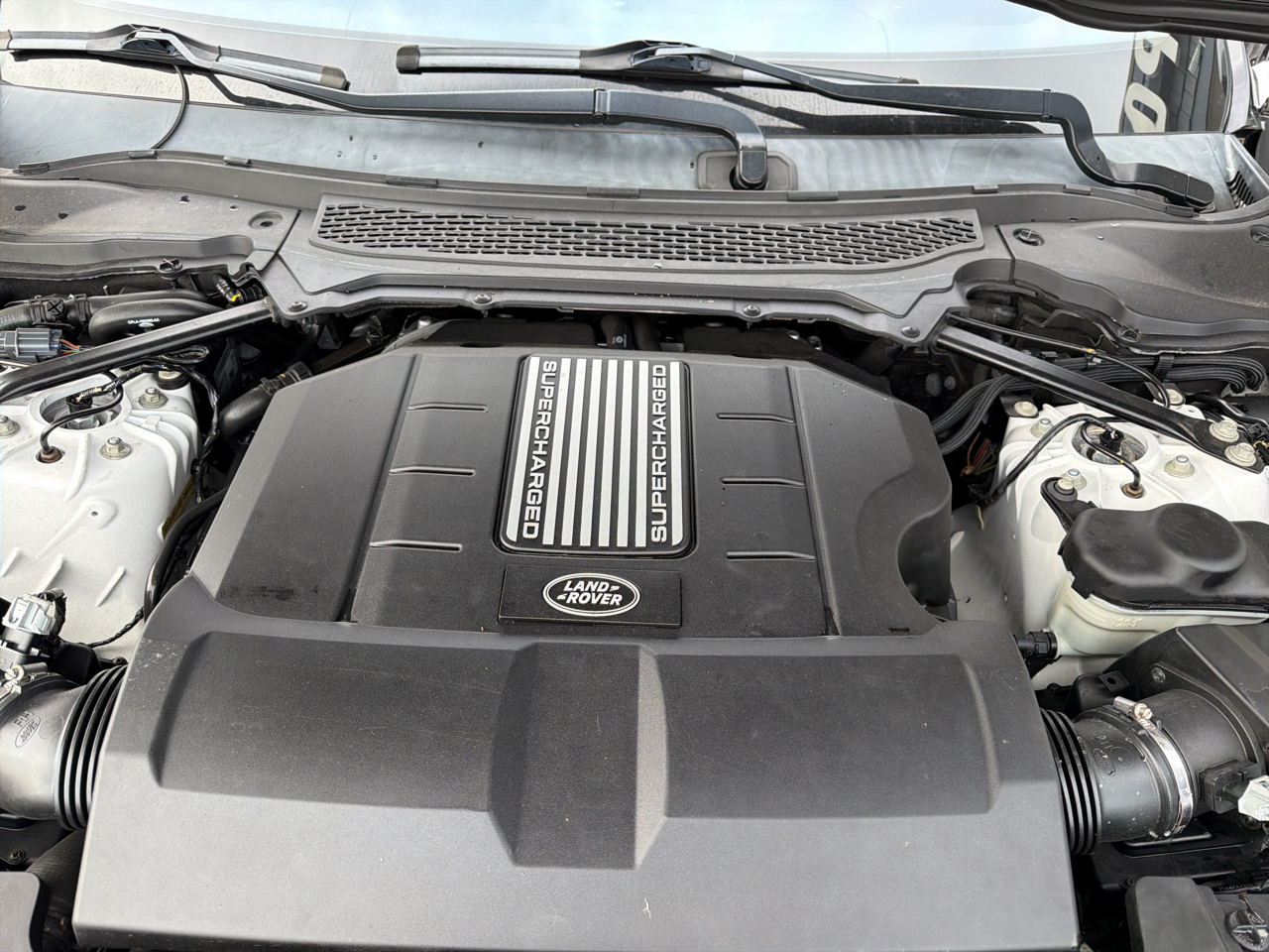 Land Rover Range Rover Sport 4WD 4dr V8 2016