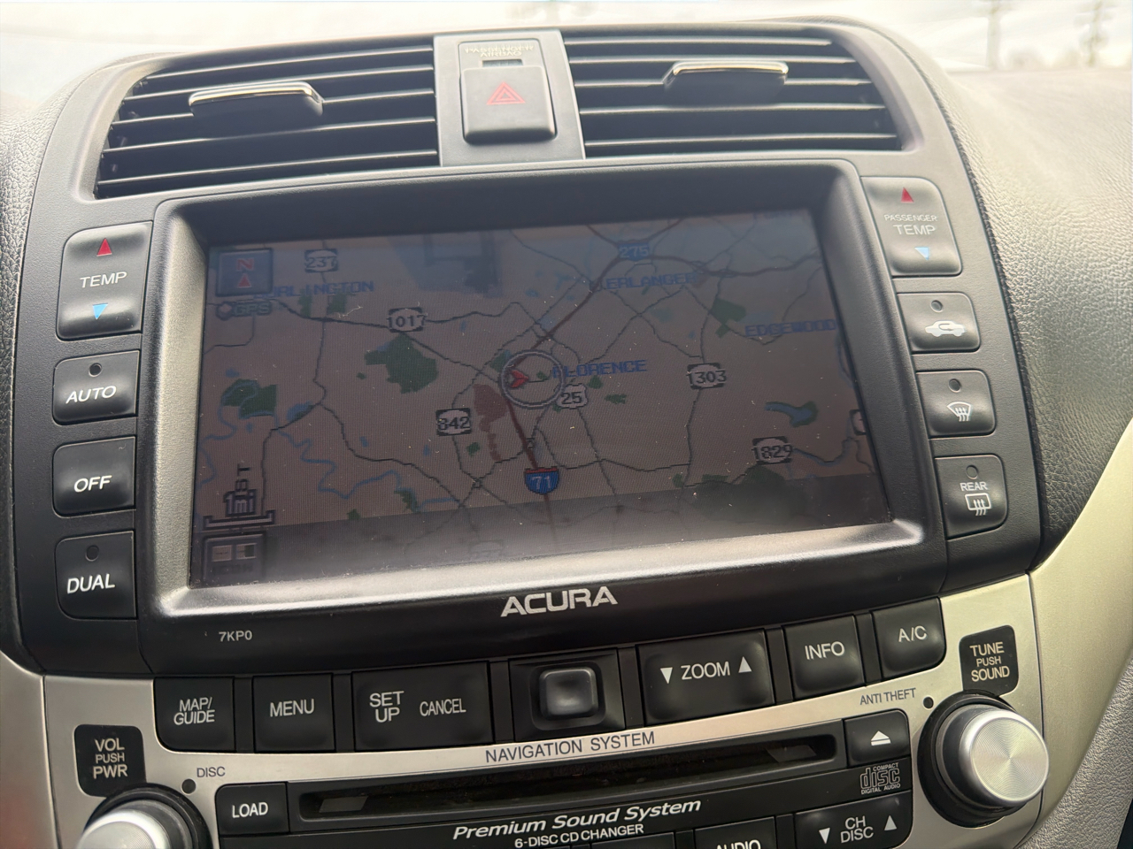 Acura TSX 4dr Sdn AT Navi 2006