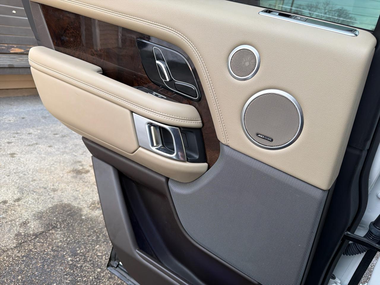 Land Rover Range Rover V8 Supercharged SWB 2018