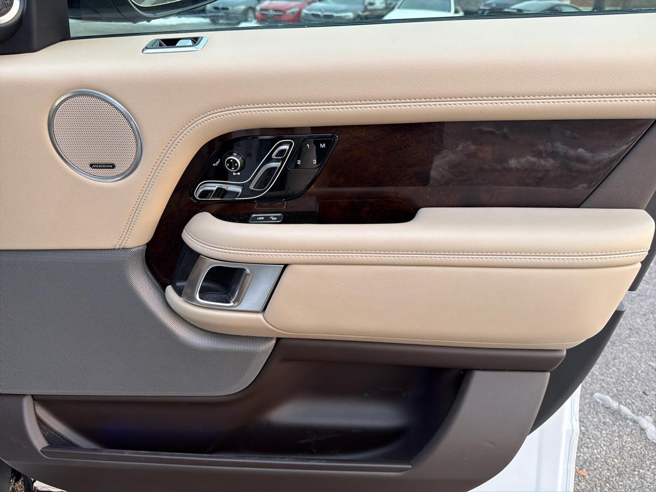 Land Rover Range Rover V8 Supercharged SWB 2018