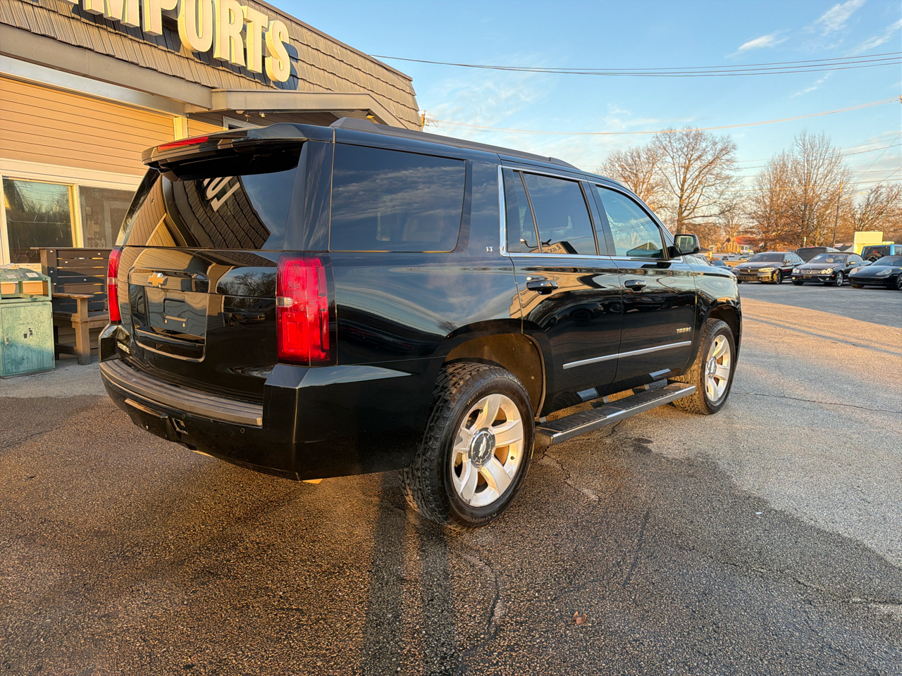 Chevrolet Tahoe 4WD 4dr LT 2017