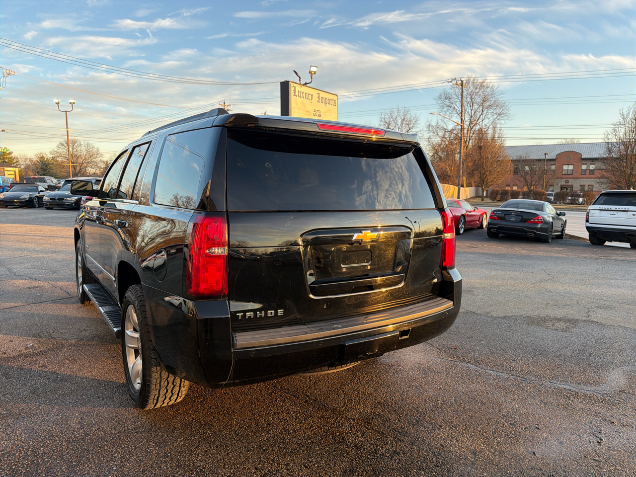 Chevrolet Tahoe 4WD 4dr LT 2017