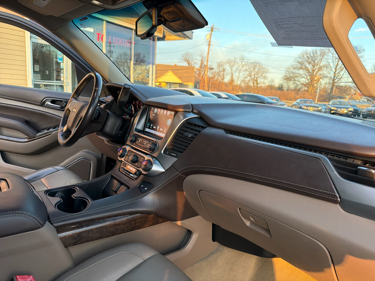 Chevrolet Tahoe 4WD 4dr LT 2017