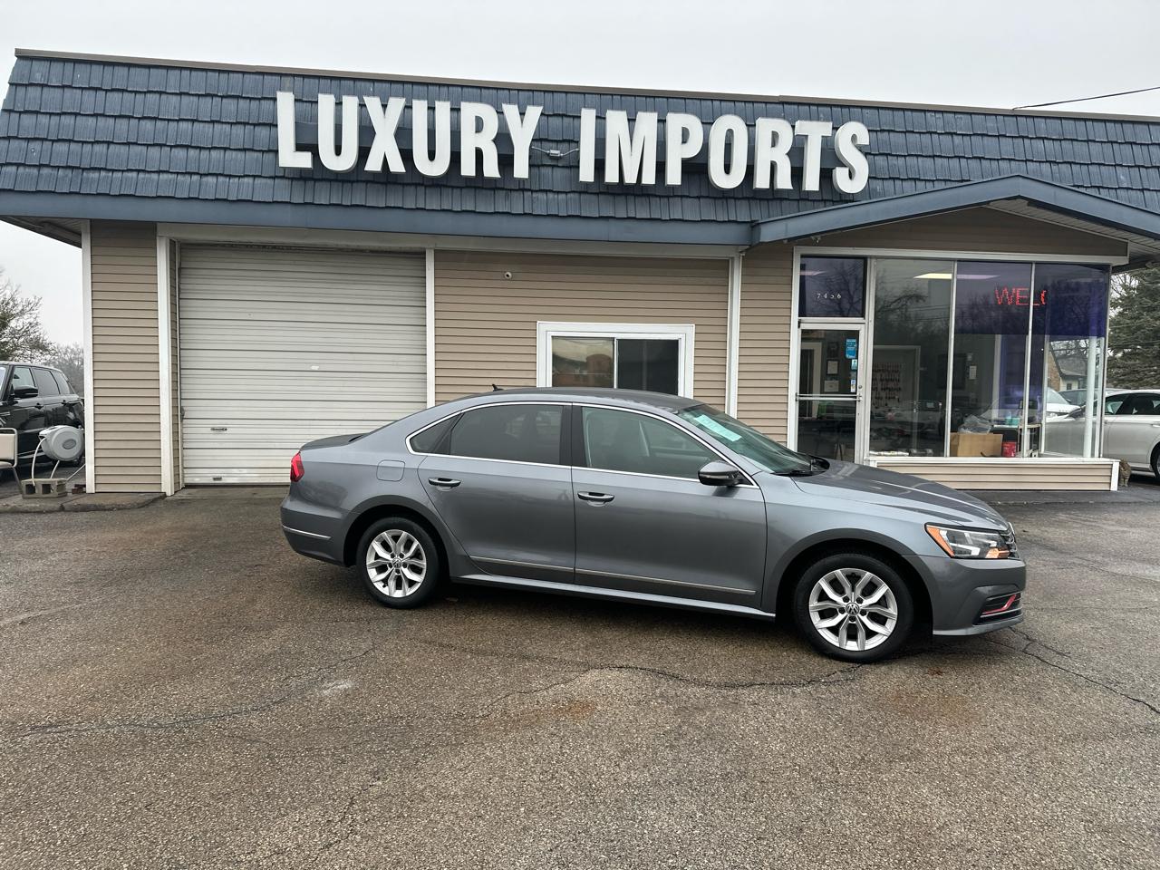 Volkswagen Passat 1.8T S Auto 2017