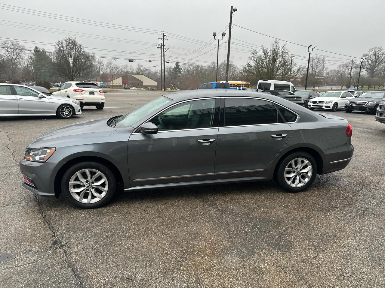 Volkswagen Passat 1.8T S Auto 2017