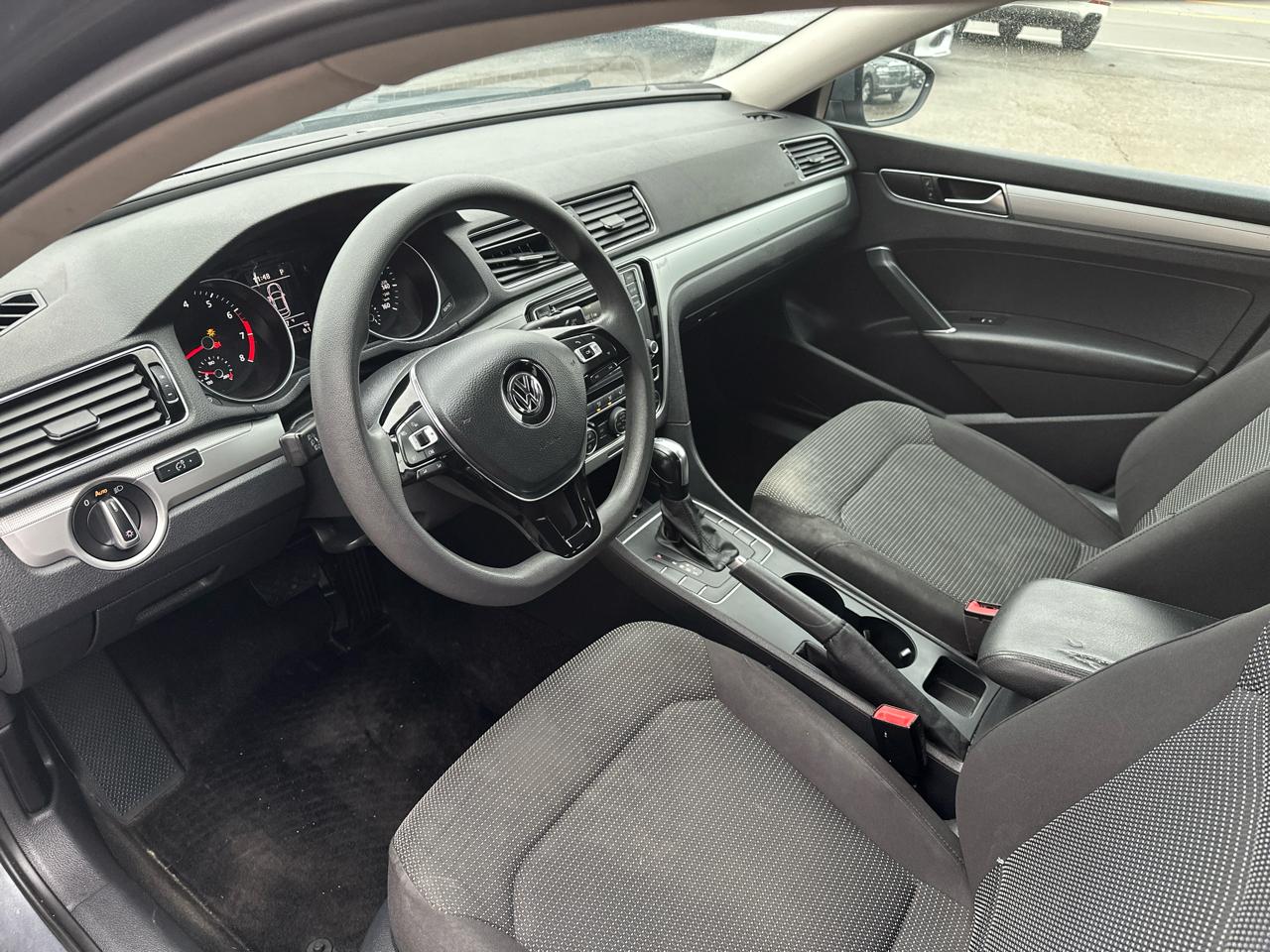 Volkswagen Passat 1.8T S Auto 2017