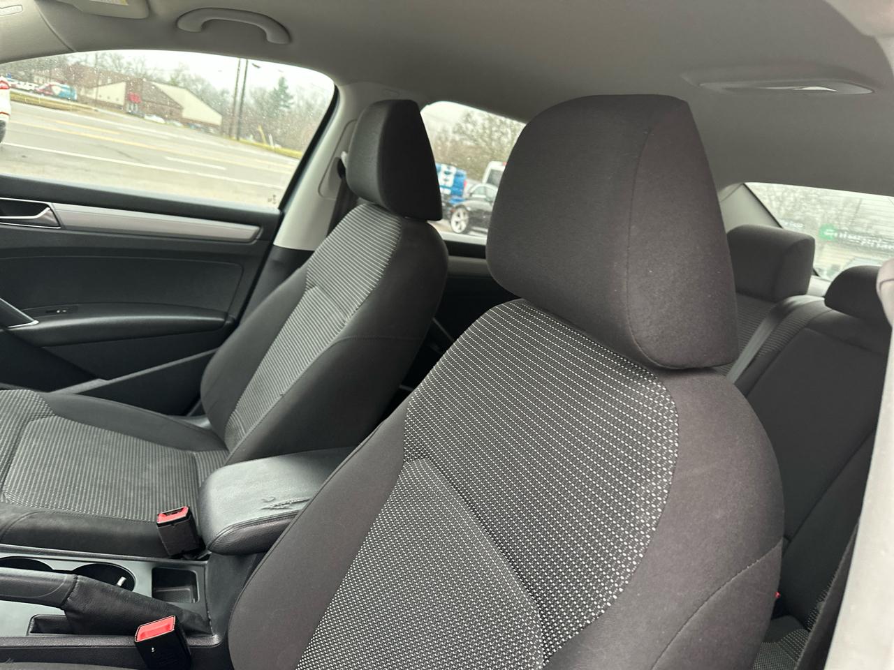 Volkswagen Passat 1.8T S Auto 2017