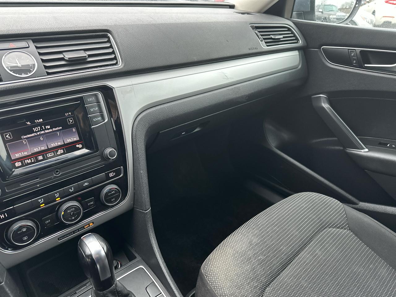 Volkswagen Passat 1.8T S Auto 2017