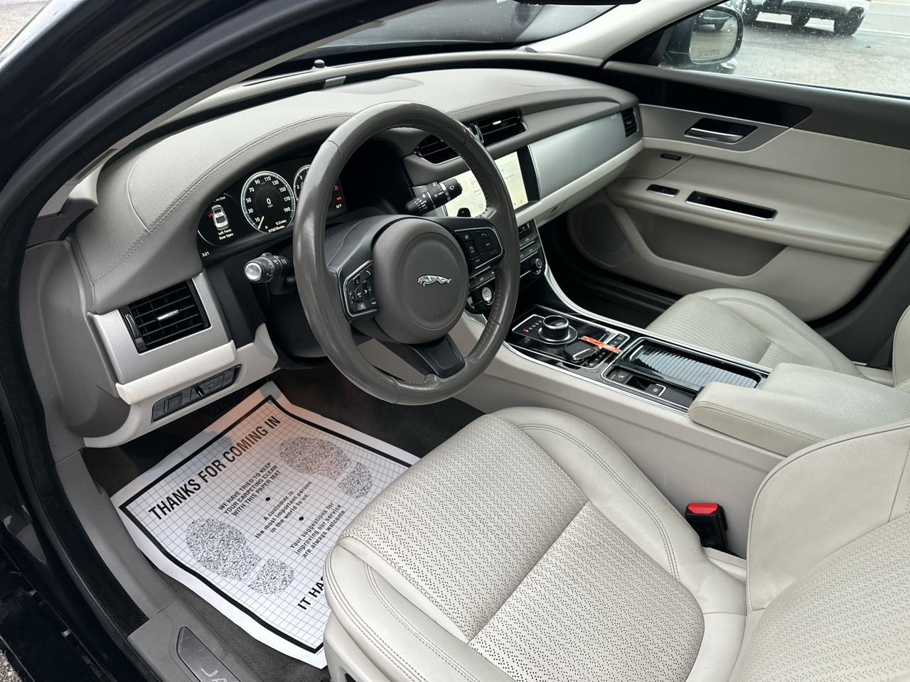 Jaguar XF 35t Prestige AWD 2017