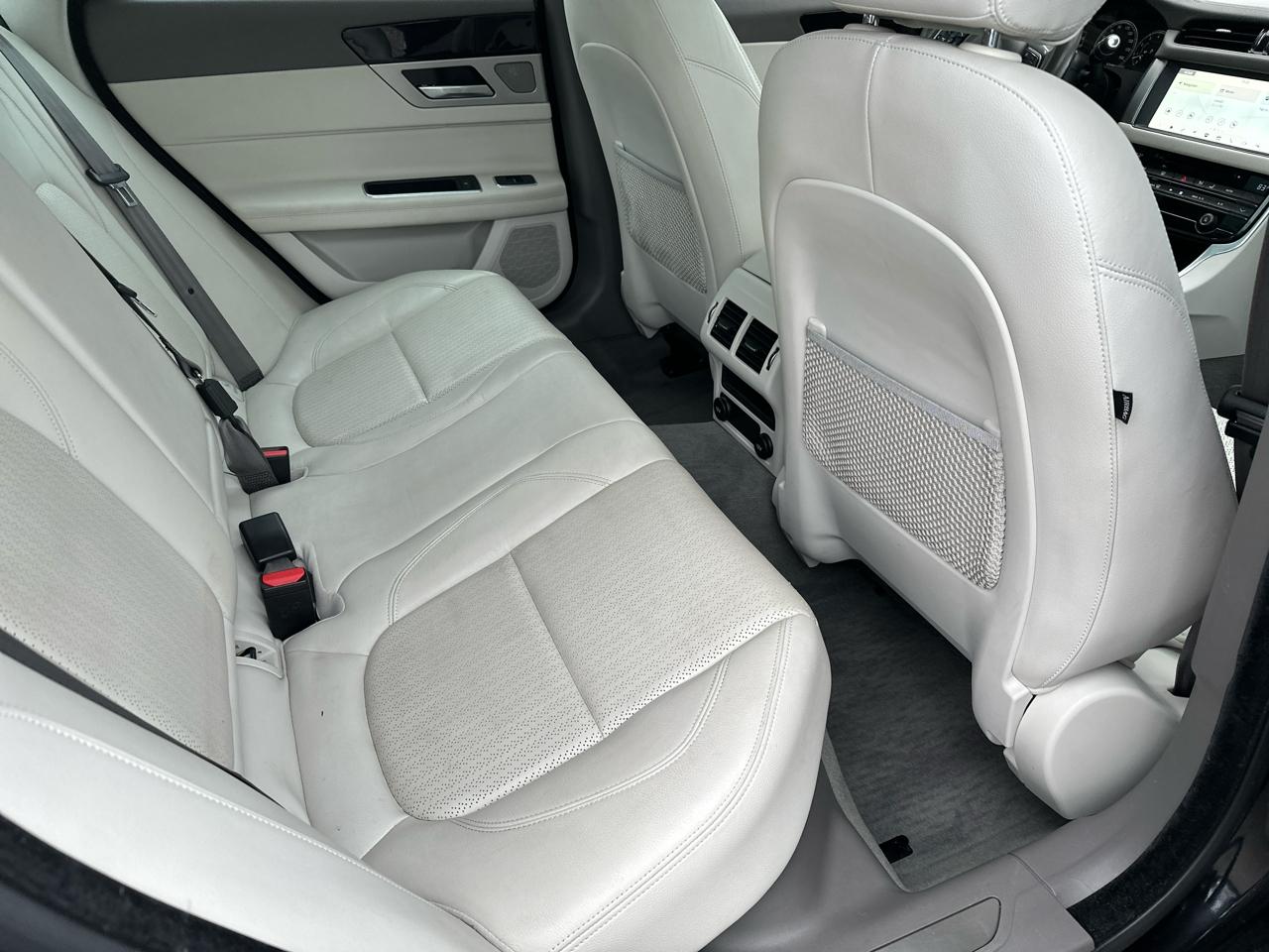 Jaguar XF 35t Prestige AWD 2017