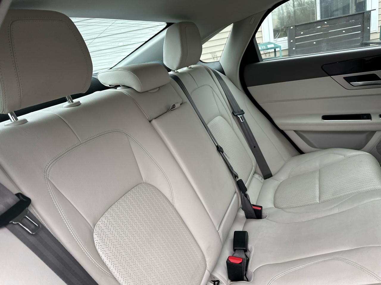 Jaguar XF 35t Prestige AWD 2017