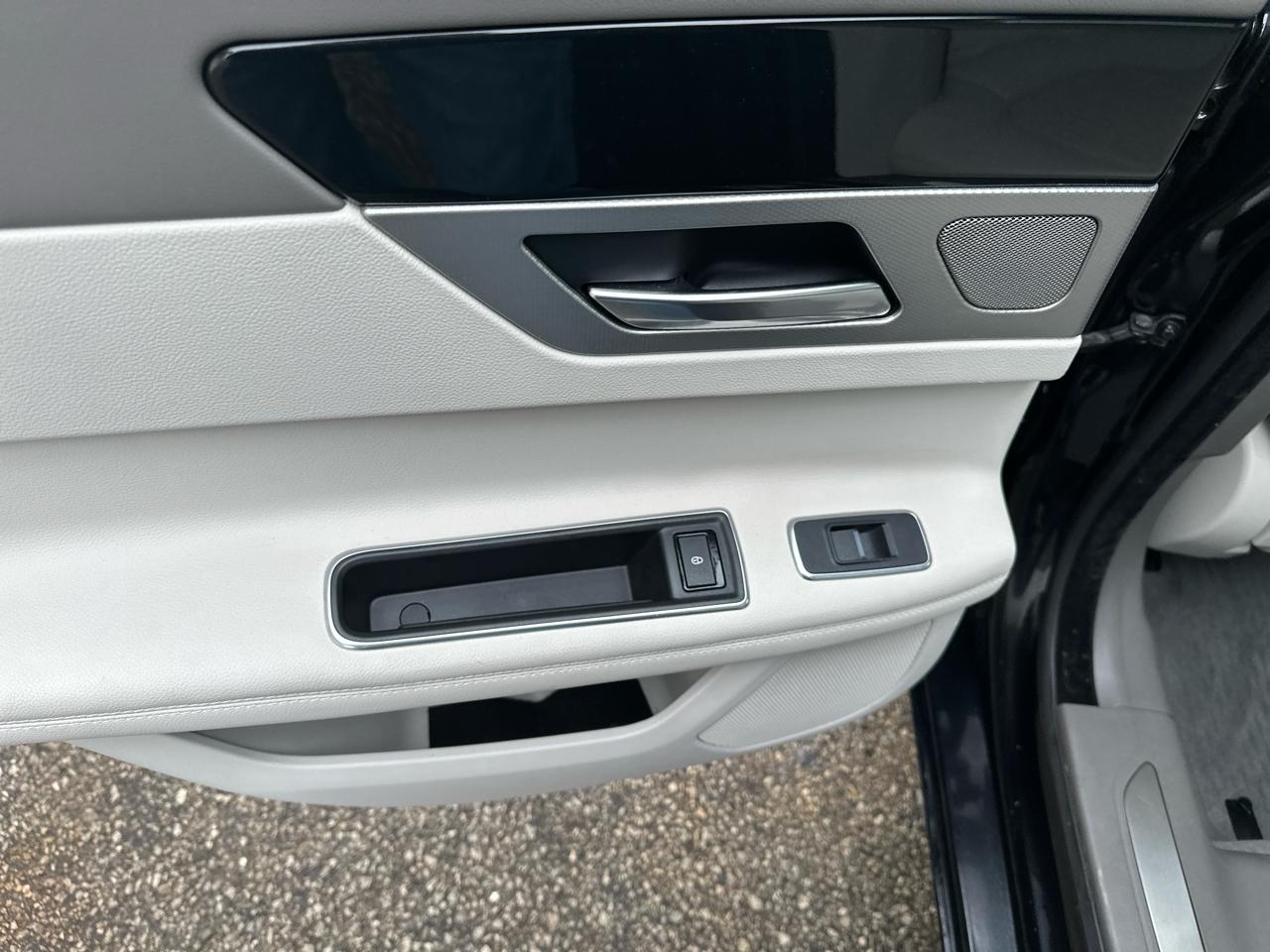 Jaguar XF 35t Prestige AWD 2017