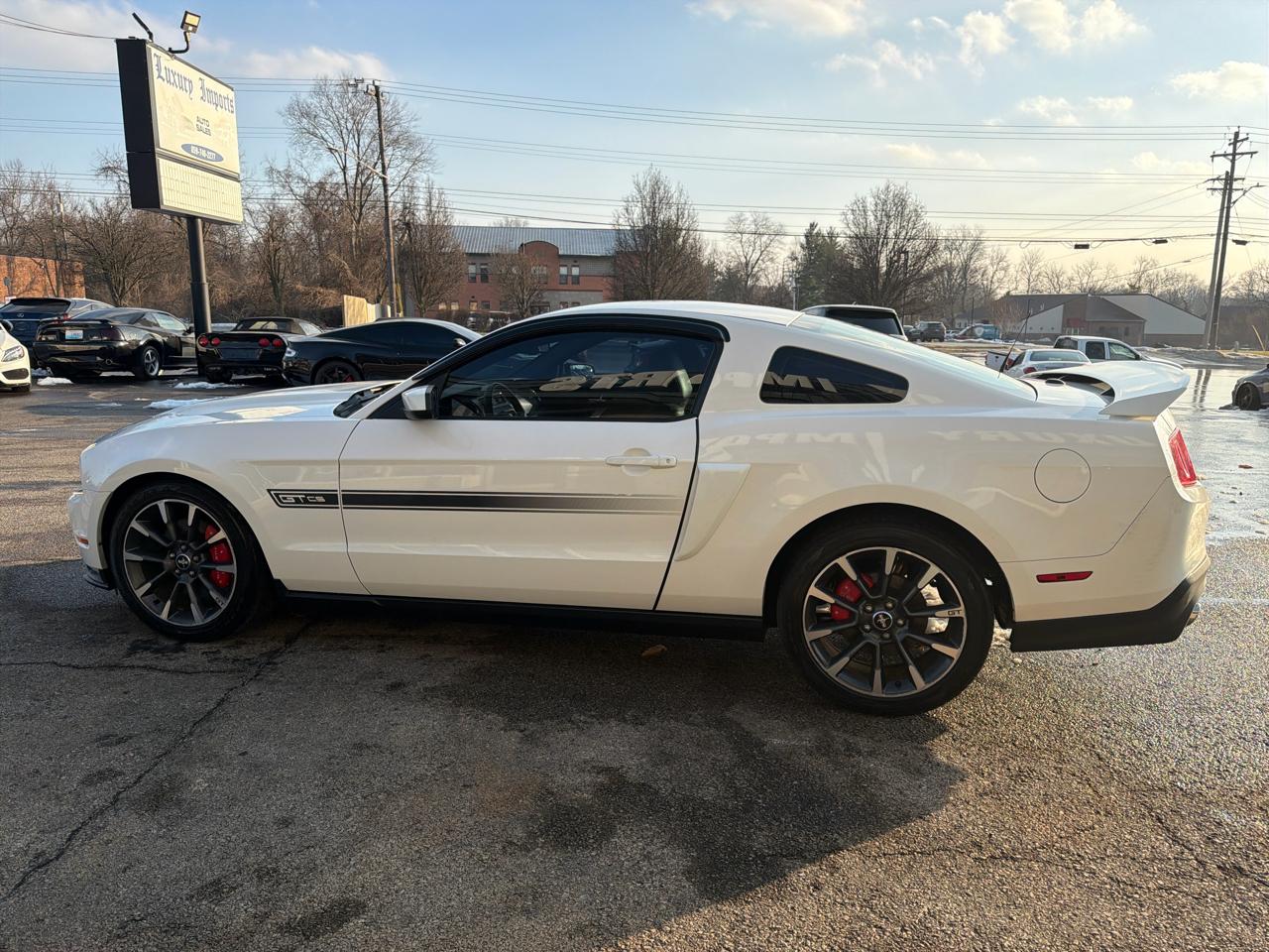 Ford Mustang 2dr Cpe GT 2011