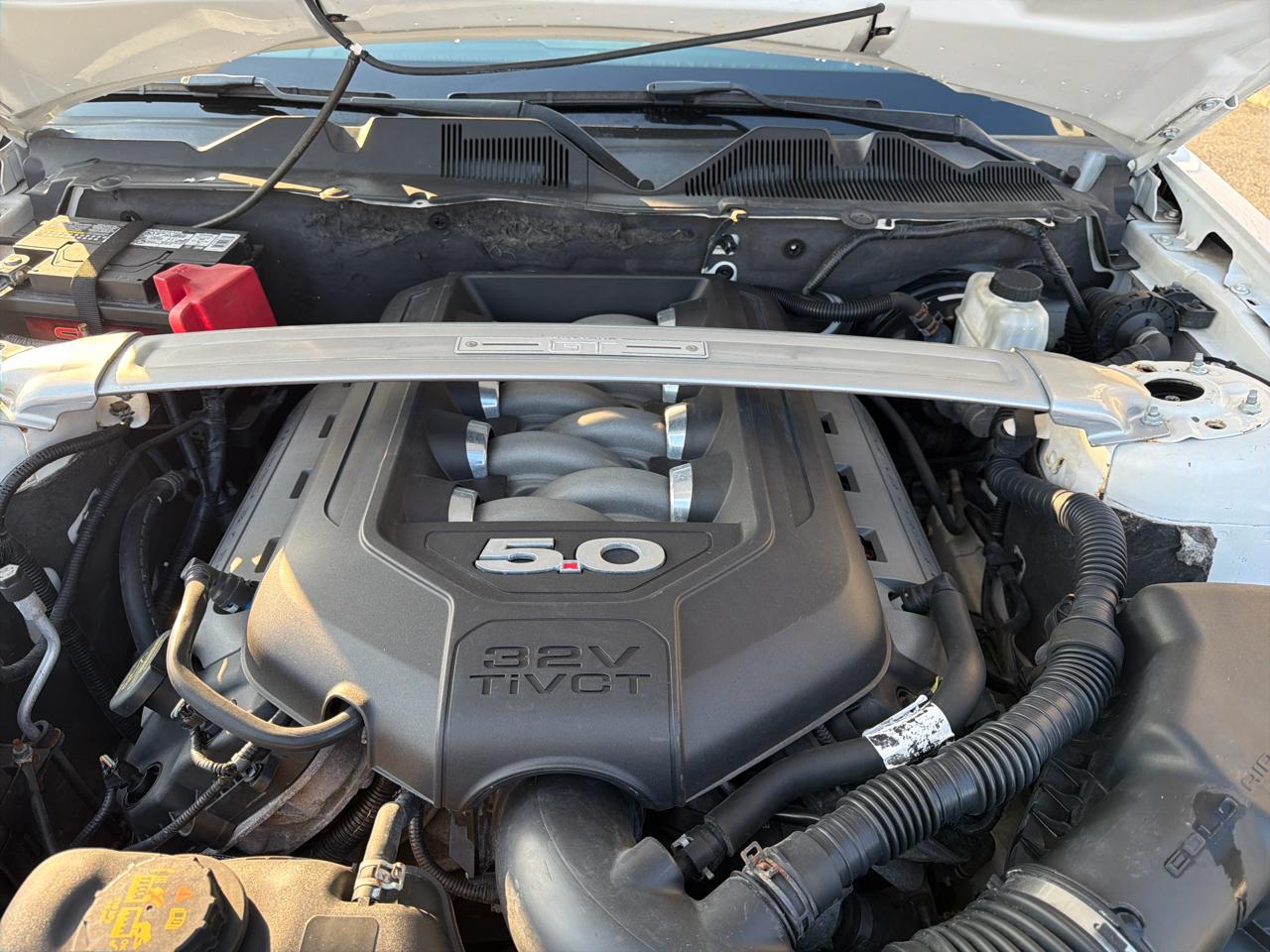 Ford Mustang 2dr Cpe GT 2011