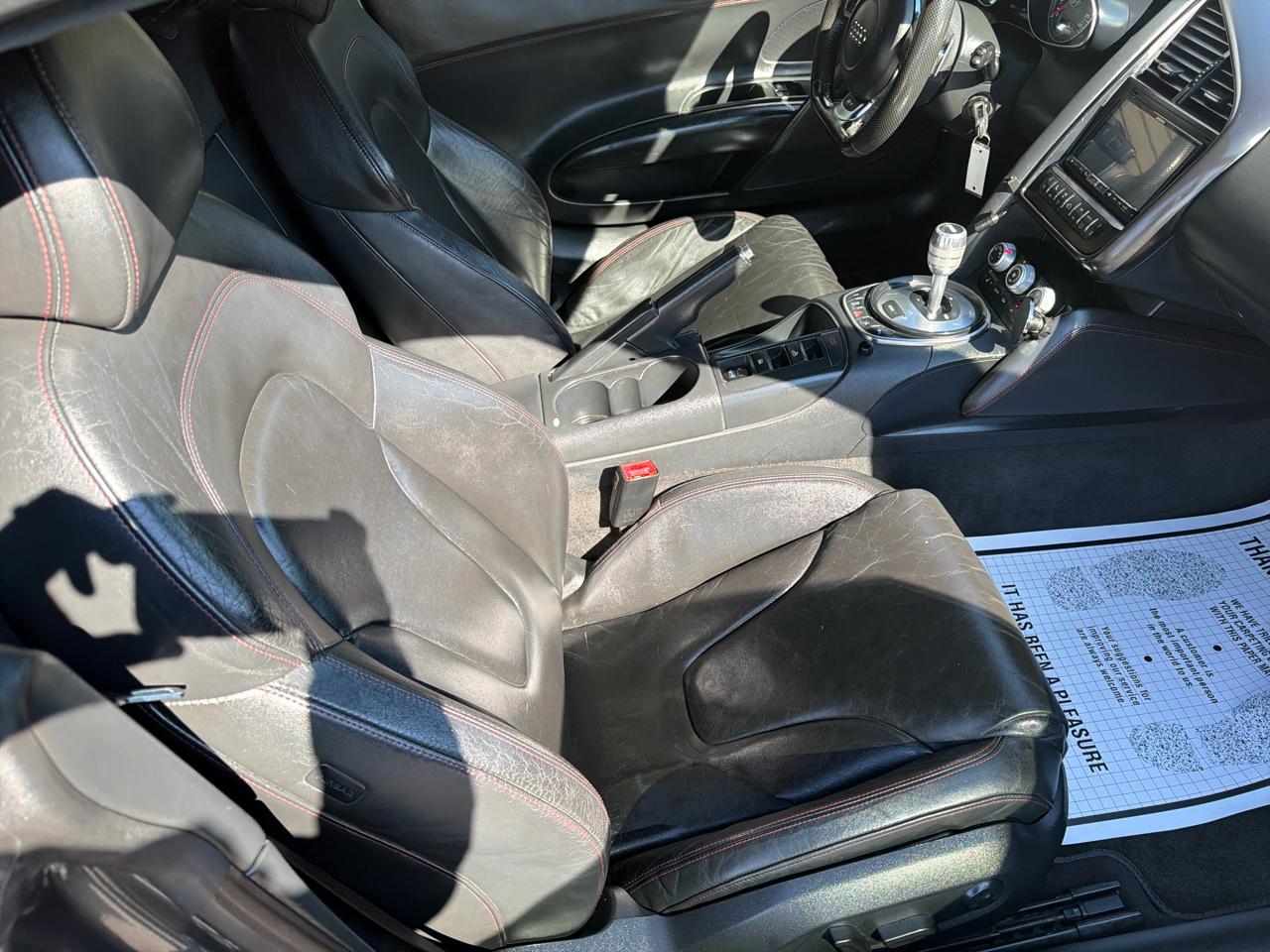 Audi R8 2dr Conv Auto quattro Spyder 4.2L 2012