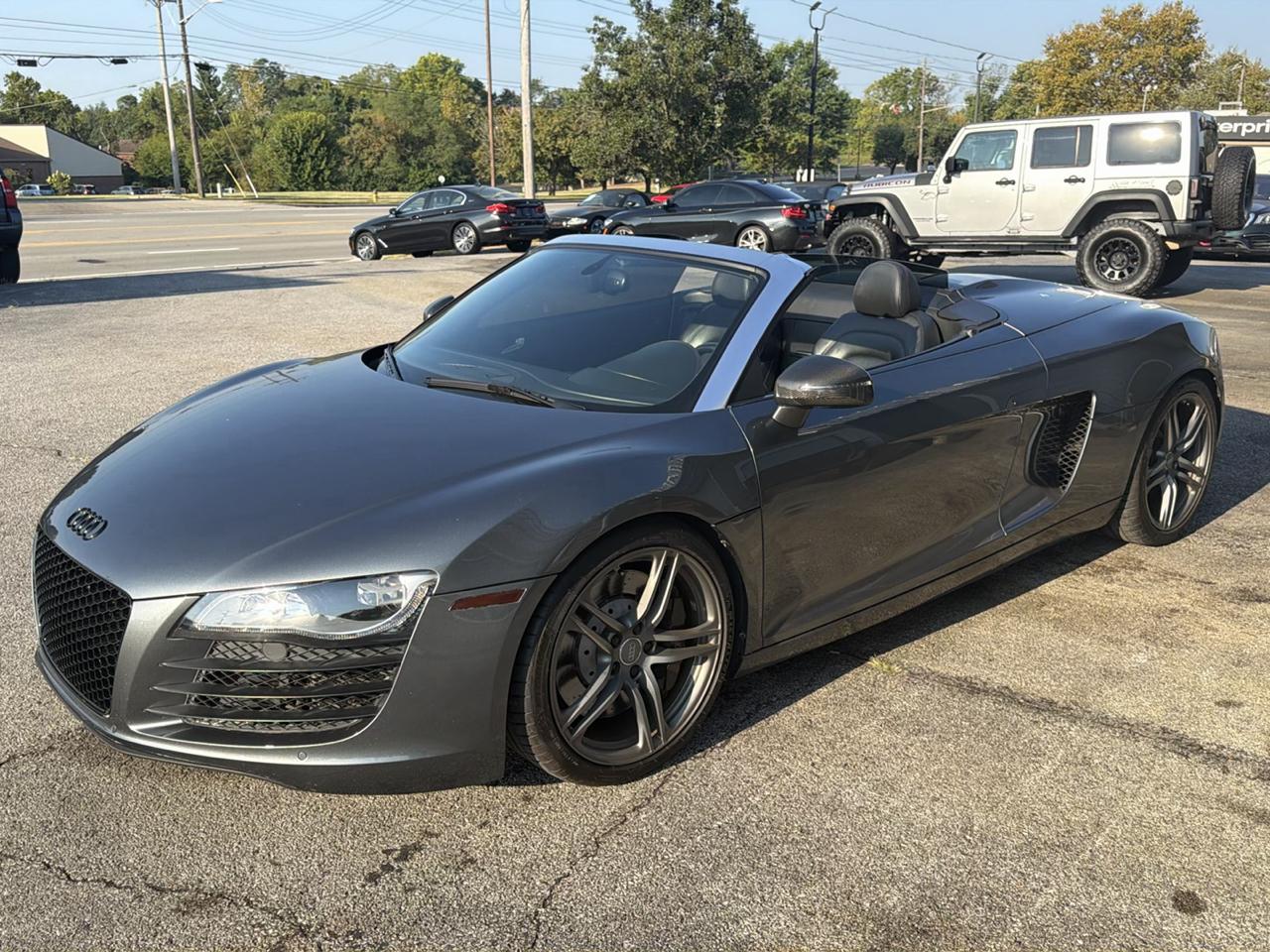 Audi R8 2dr Conv Auto quattro Spyder 4.2L 2012