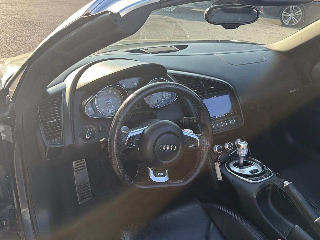 Audi R8 2dr Conv Auto quattro Spyder 4.2L 2012