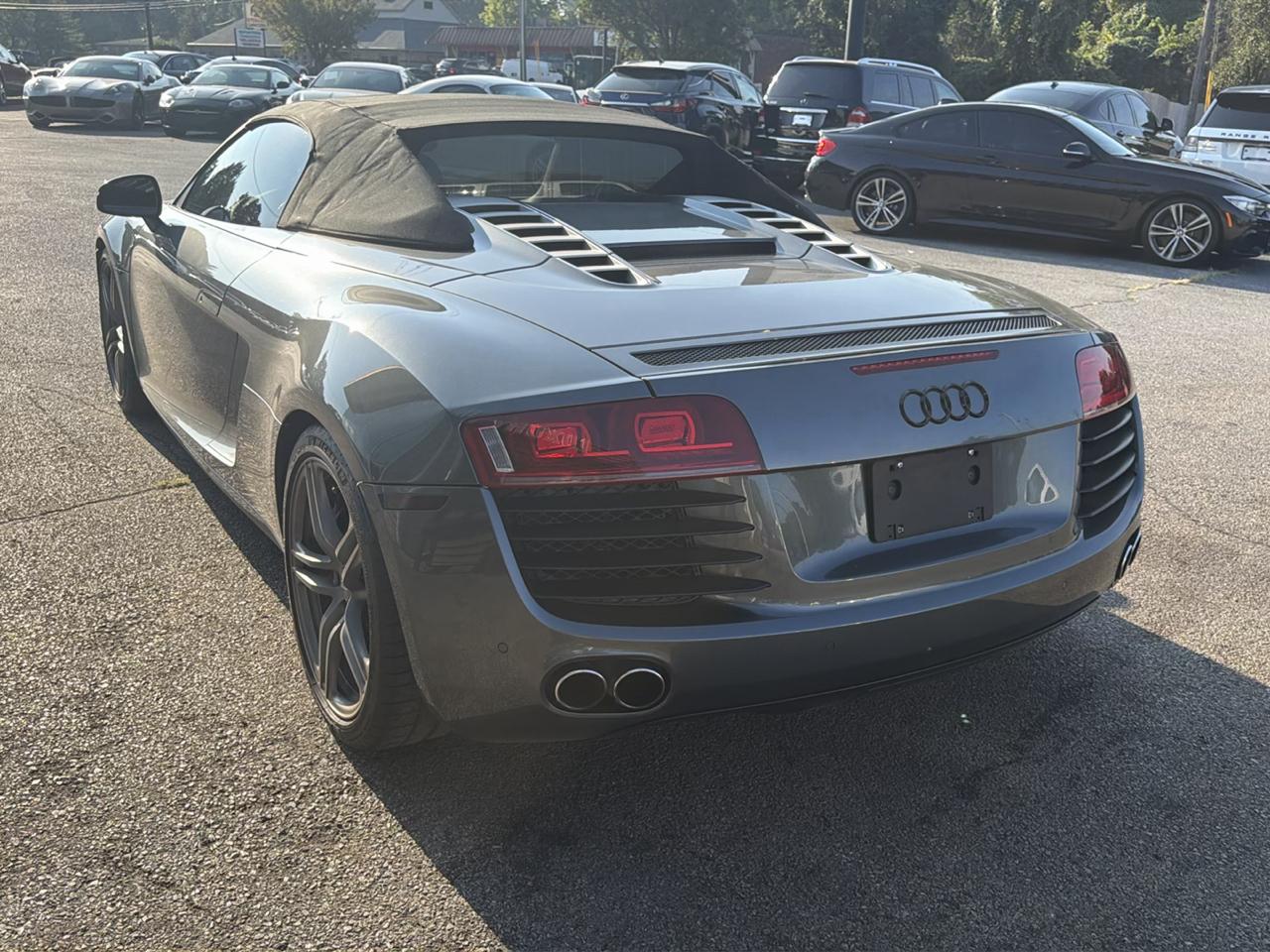 Audi R8 2dr Conv Auto quattro Spyder 4.2L 2012