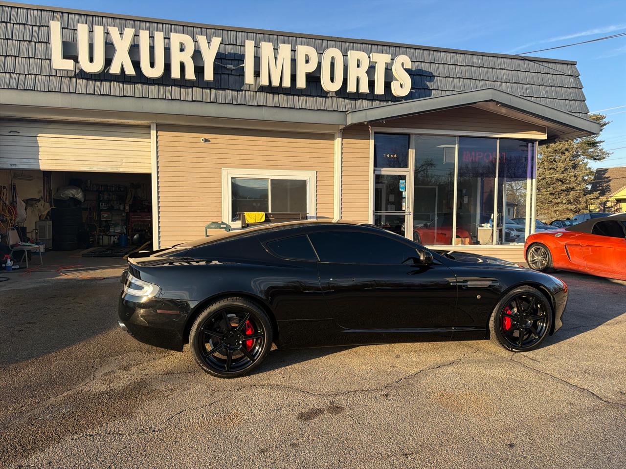 Aston Martin DB9 2dr Cpe Auto 2006