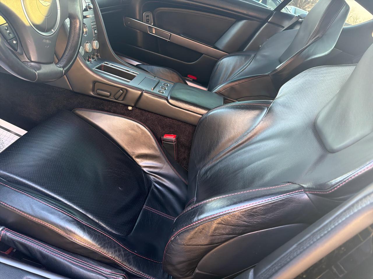 Aston Martin DB9 2dr Cpe Auto 2006