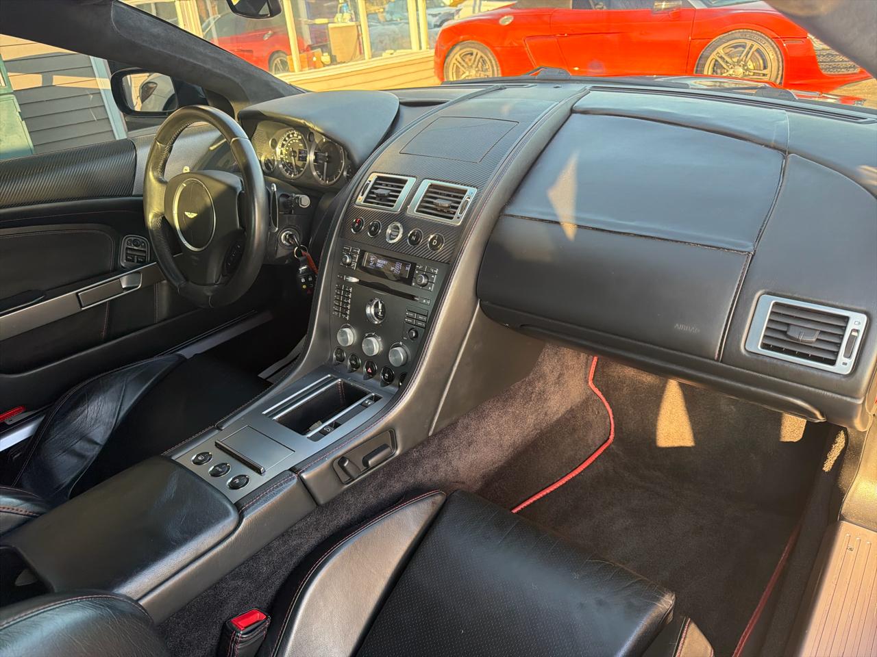 Aston Martin DB9 2dr Cpe Auto 2006