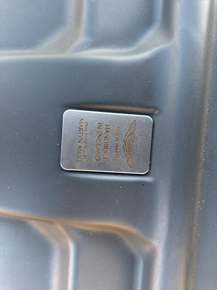 Aston Martin DB9 2dr Cpe Auto 2006