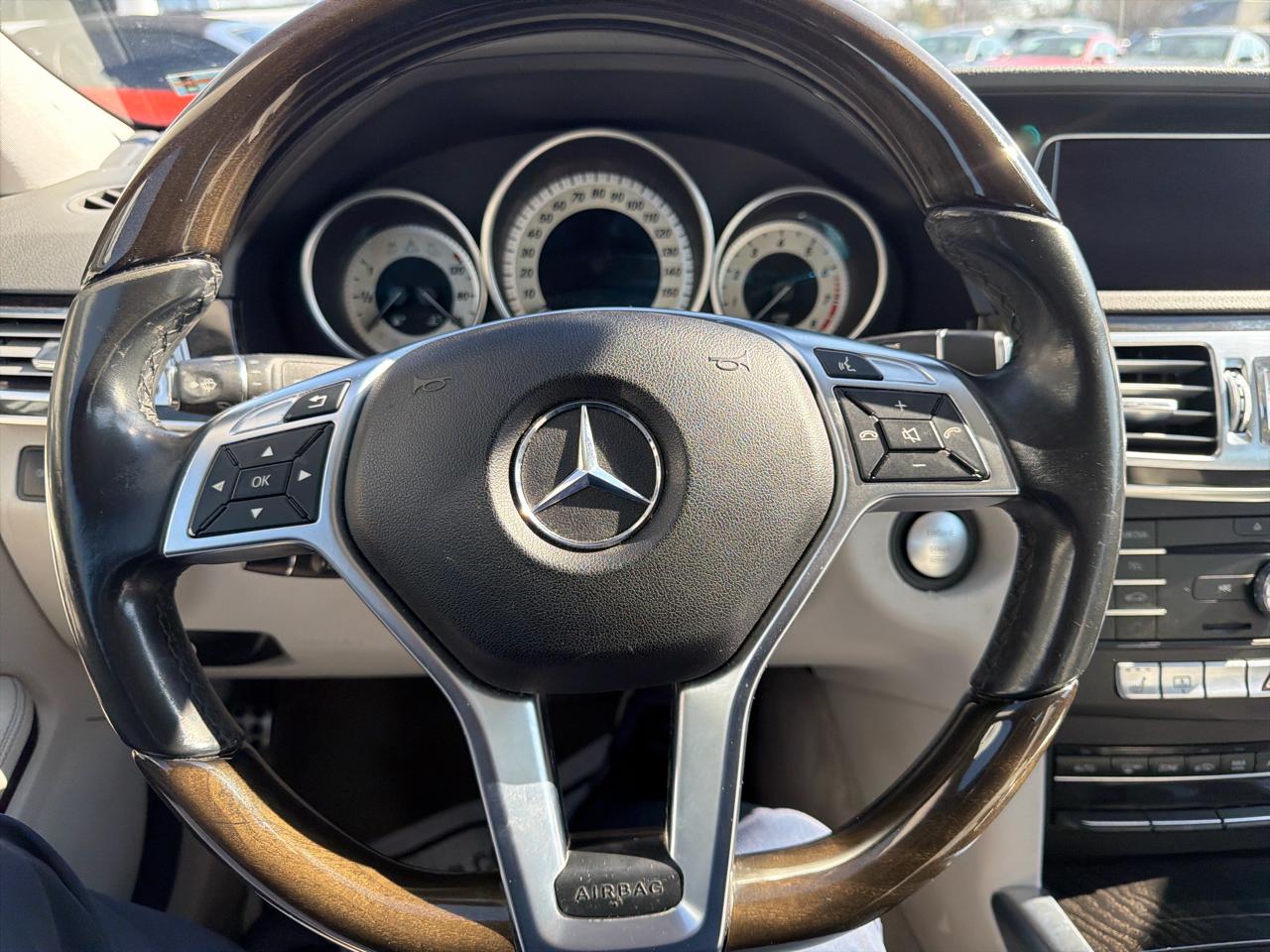 Mercedes-Benz E-Class 4dr Sdn E 350 Sport RWD 2016