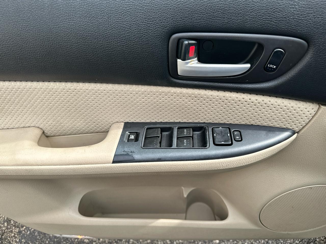 Mazda MAZDA6 4dr Sdn Auto i Sport VE 2007