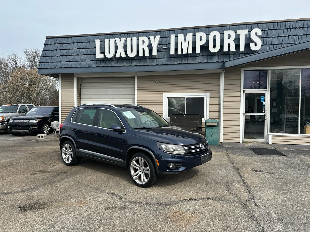 Volkswagen Tiguan 4WD 4dr Auto SE w/Sunroof & Nav 2013