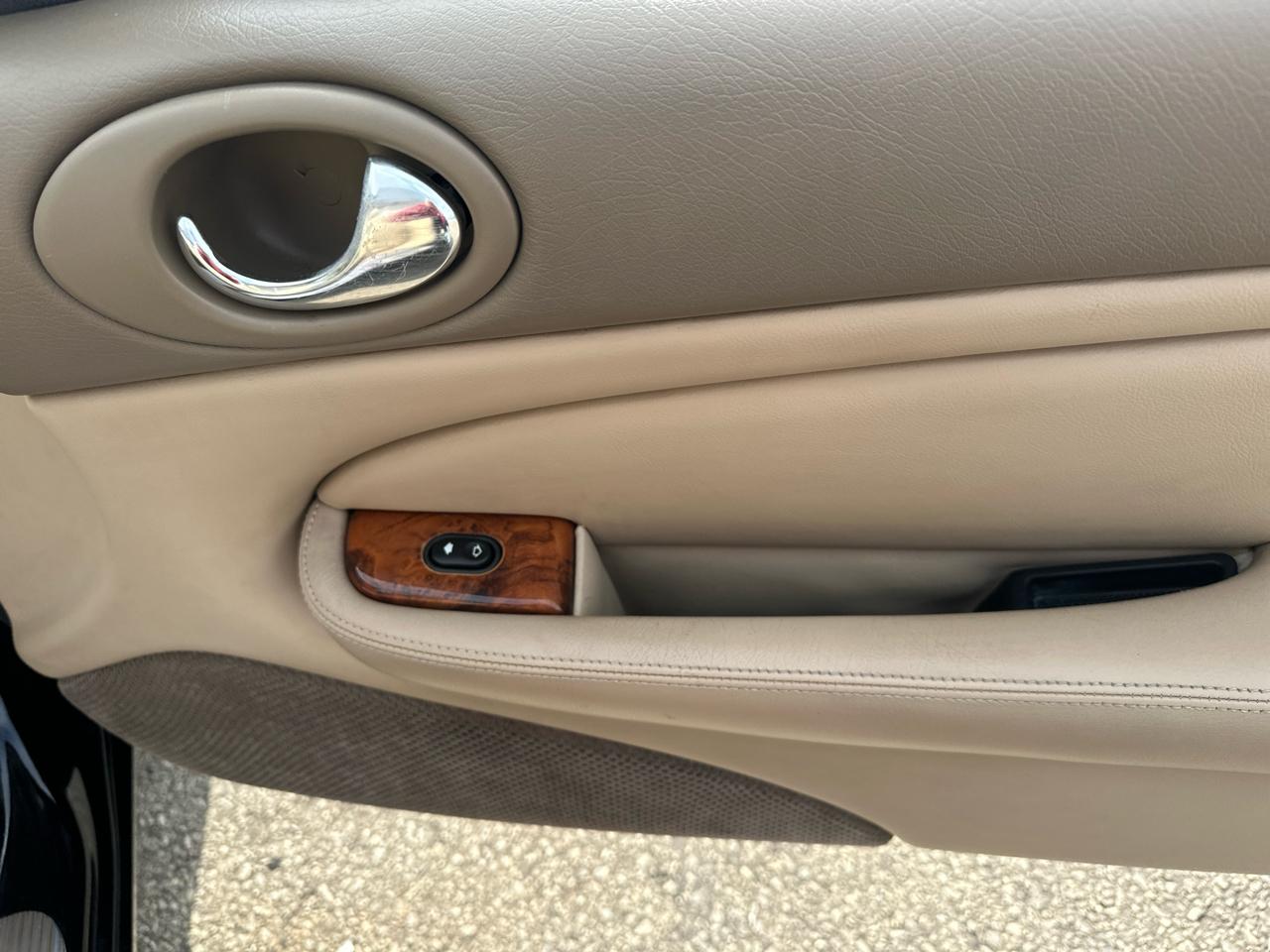 Jaguar XK8 2dr Conv XK8 2004