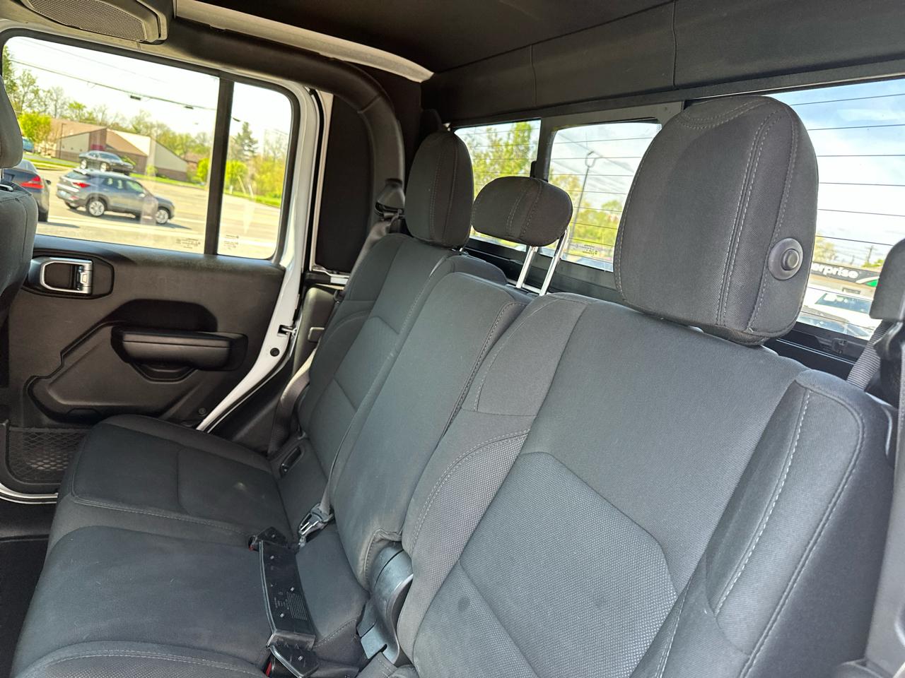 Jeep Gladiator Willys 4x4 2021