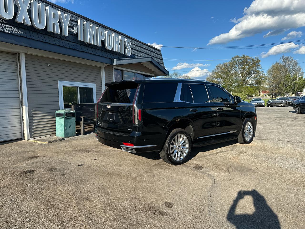 Cadillac Escalade 4WD 4dr Premium Luxury 2021