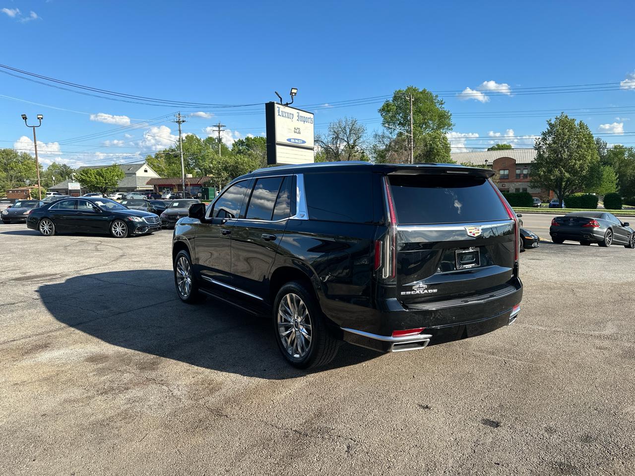 Cadillac Escalade 4WD 4dr Premium Luxury 2021