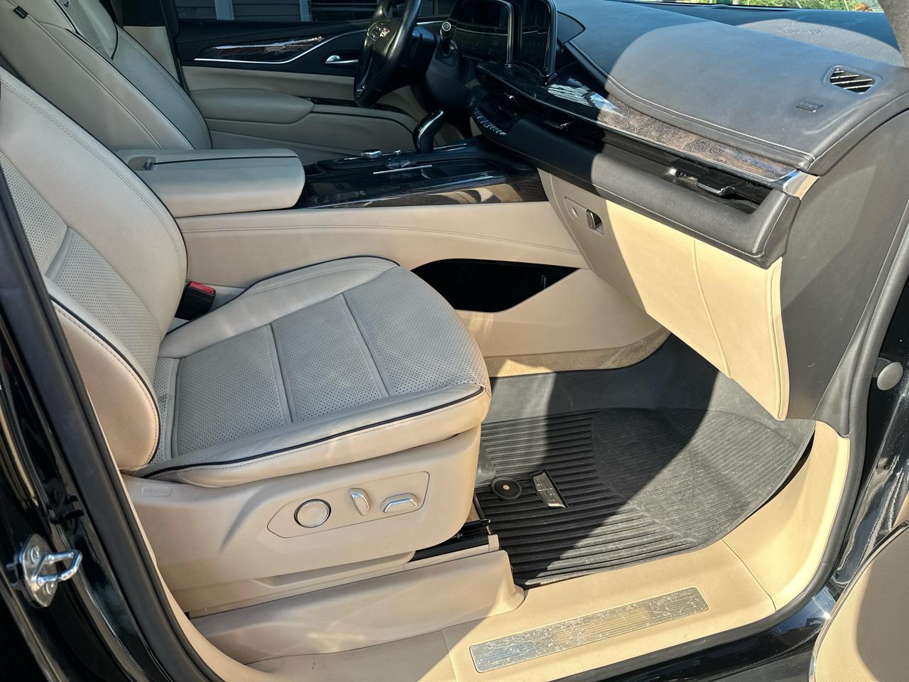 Cadillac Escalade 4WD 4dr Premium Luxury 2021