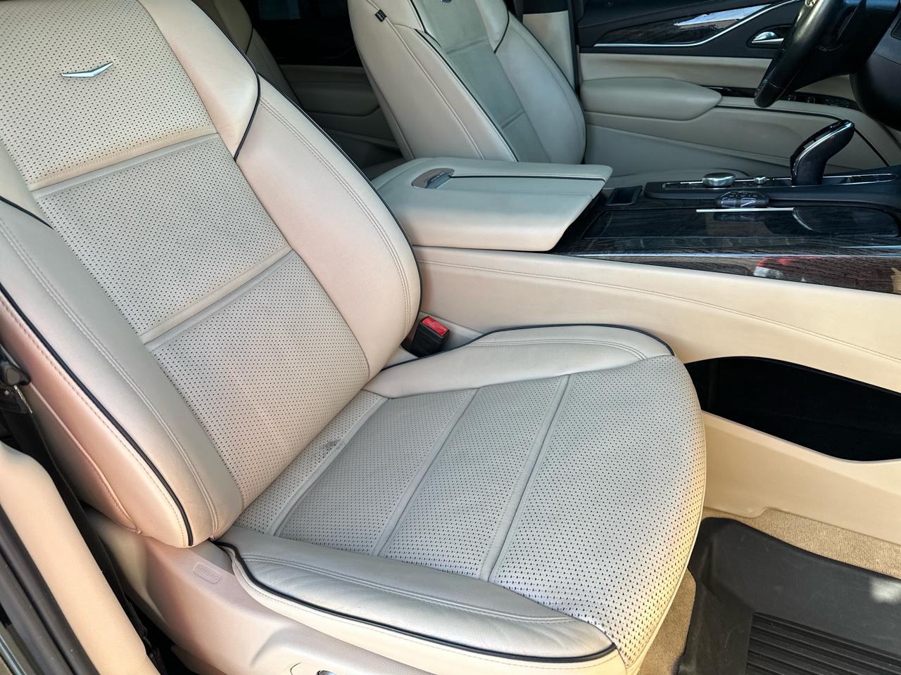 Cadillac Escalade 4WD 4dr Premium Luxury 2021