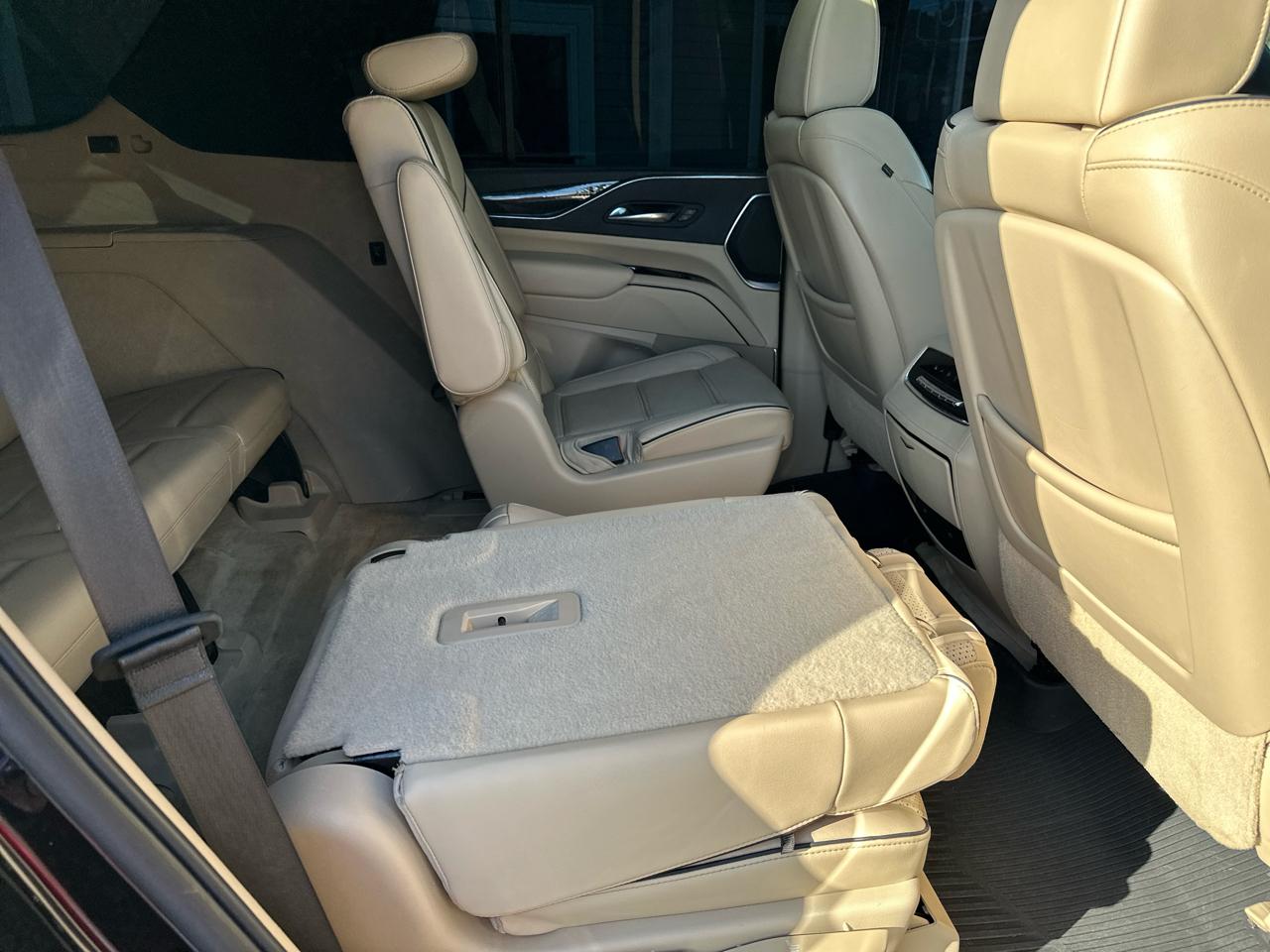 Cadillac Escalade 4WD 4dr Premium Luxury 2021