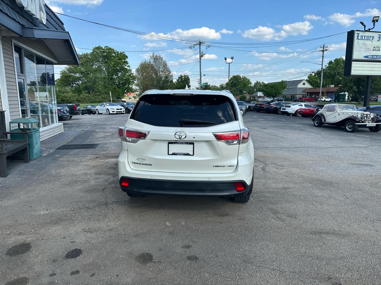 Toyota Highlander AWD 4dr V6 Limited (Natl) 2015