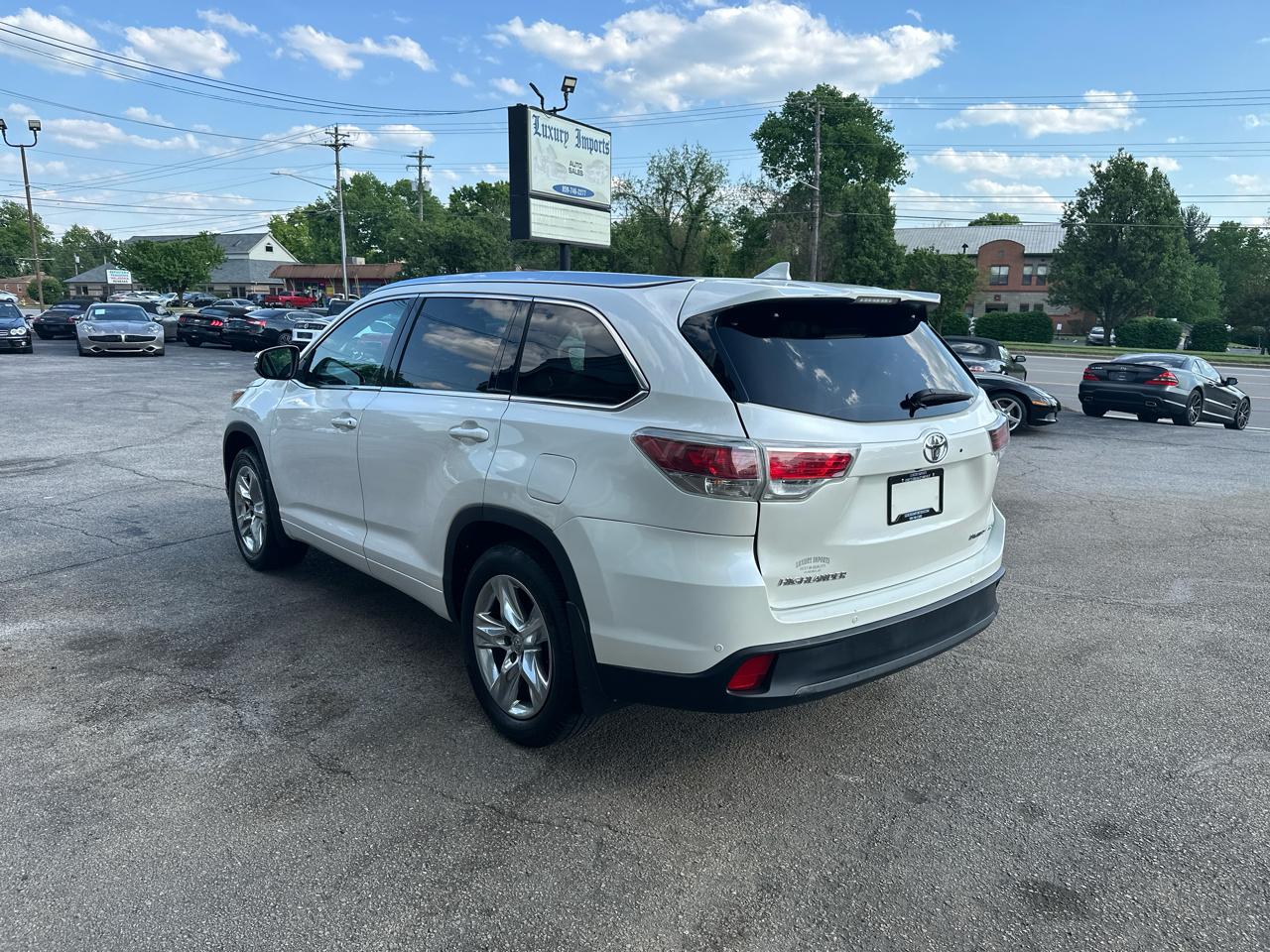 Toyota Highlander AWD 4dr V6 Limited (Natl) 2015
