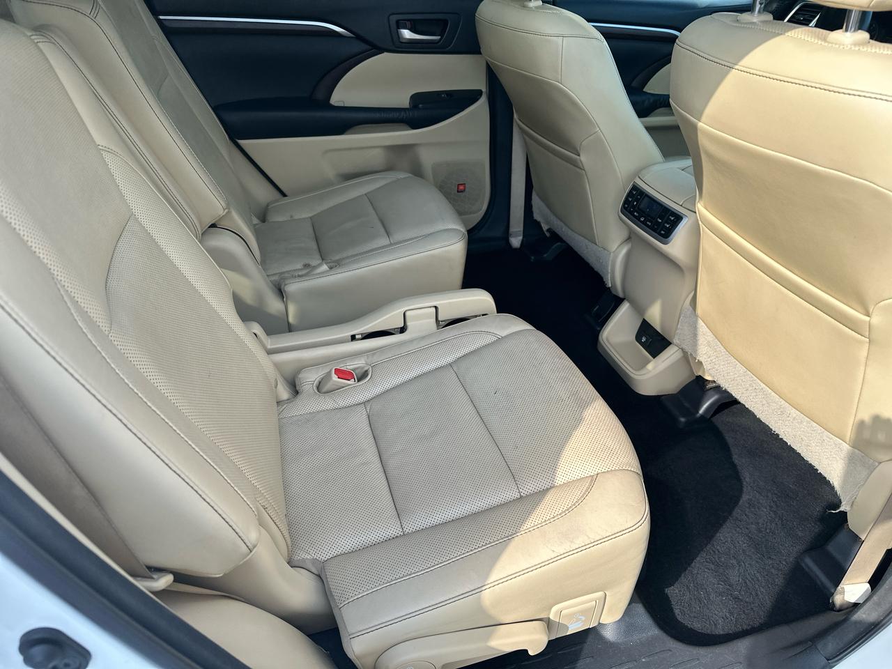 Toyota Highlander AWD 4dr V6 Limited (Natl) 2015