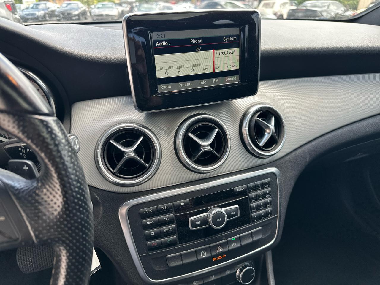 Mercedes-Benz CLA-Class 4dr Sdn CLA 250 FWD 2014