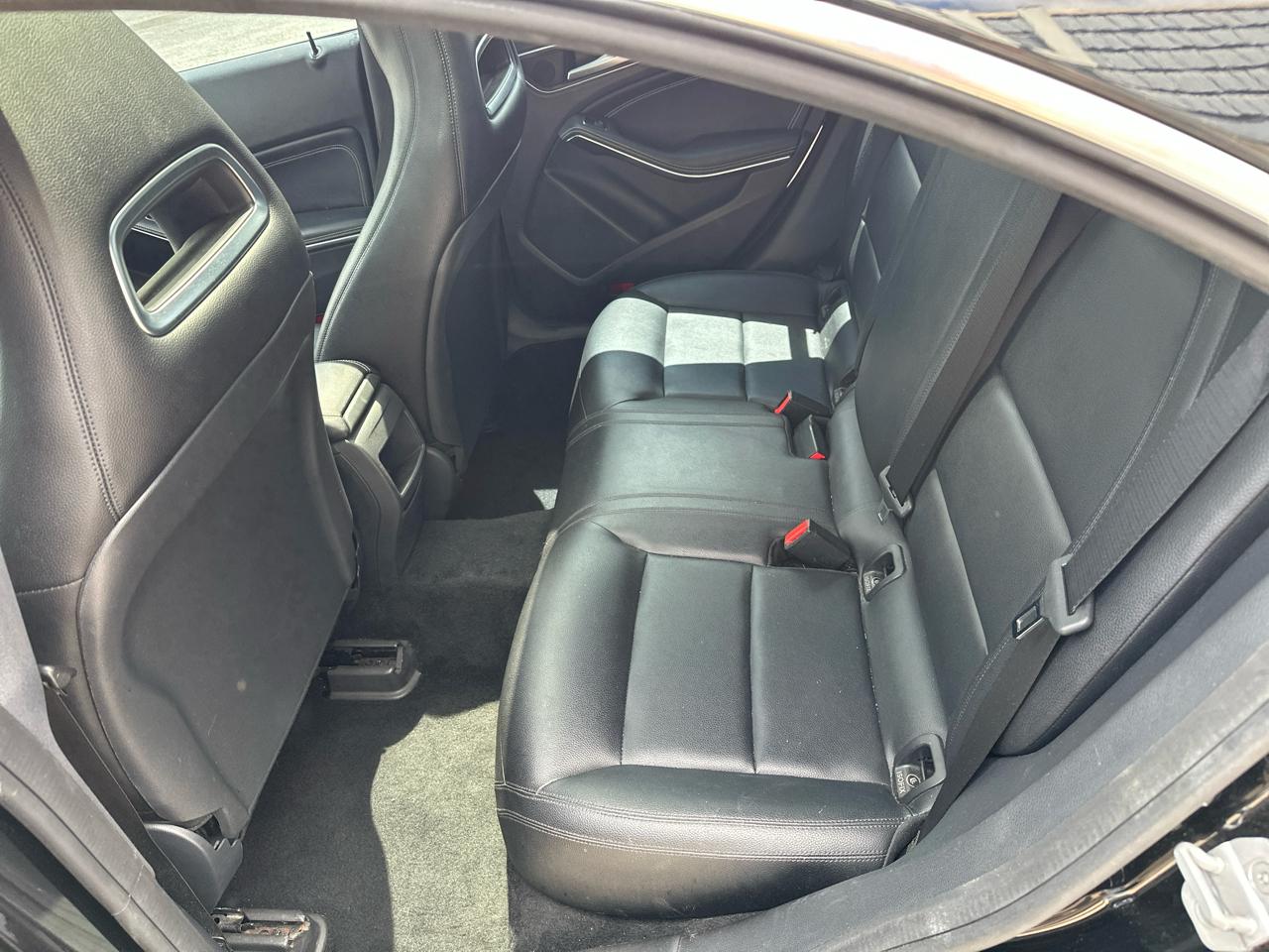 Mercedes-Benz CLA-Class 4dr Sdn CLA 250 FWD 2014