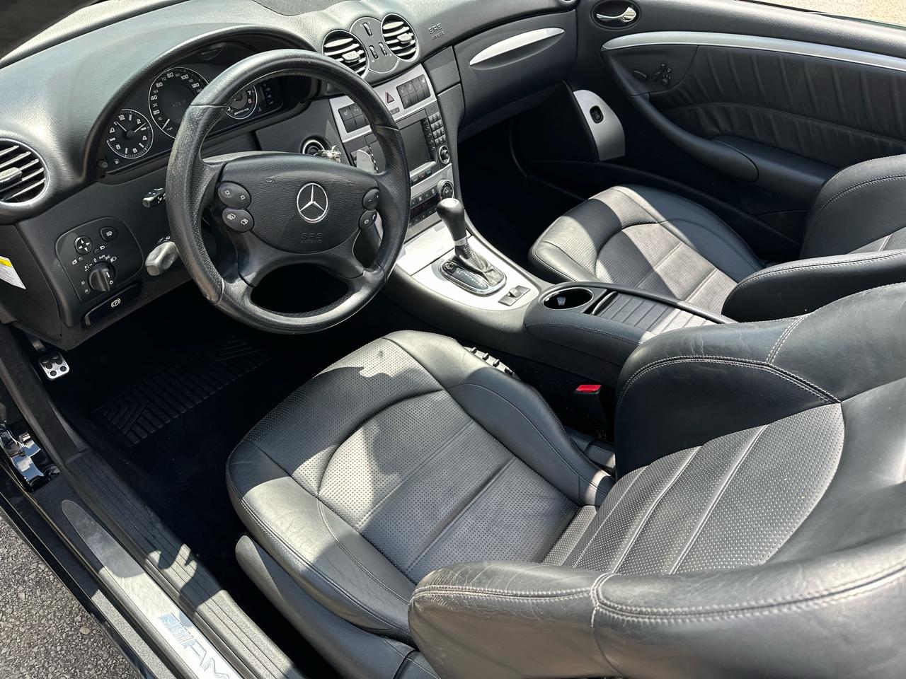 Mercedes-Benz CLK-Class 2dr Cabriolet 6.3L AMG 2008