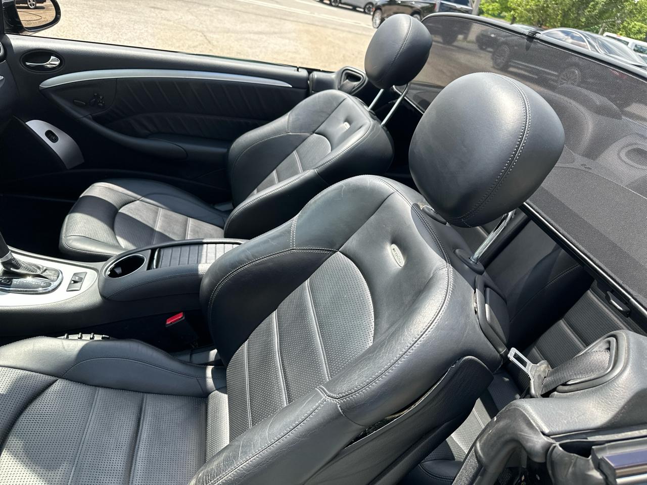 Mercedes-Benz CLK-Class 2dr Cabriolet 6.3L AMG 2008