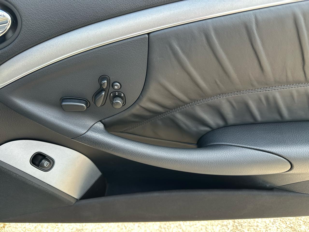 Mercedes-Benz CLK-Class 2dr Cabriolet 6.3L AMG 2008