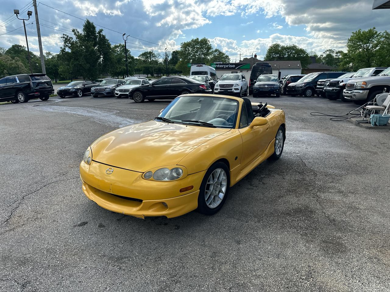 Mazda MX-5 Miata 2dr Conv Cloth Auto 2002