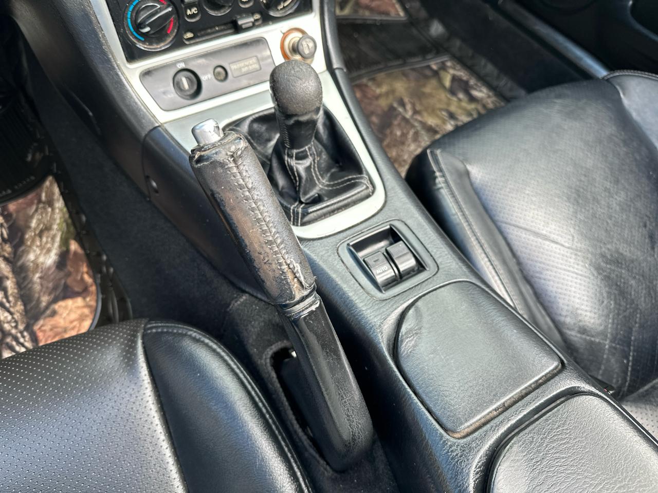 Mazda MX-5 Miata 2dr Conv Cloth Auto 2002